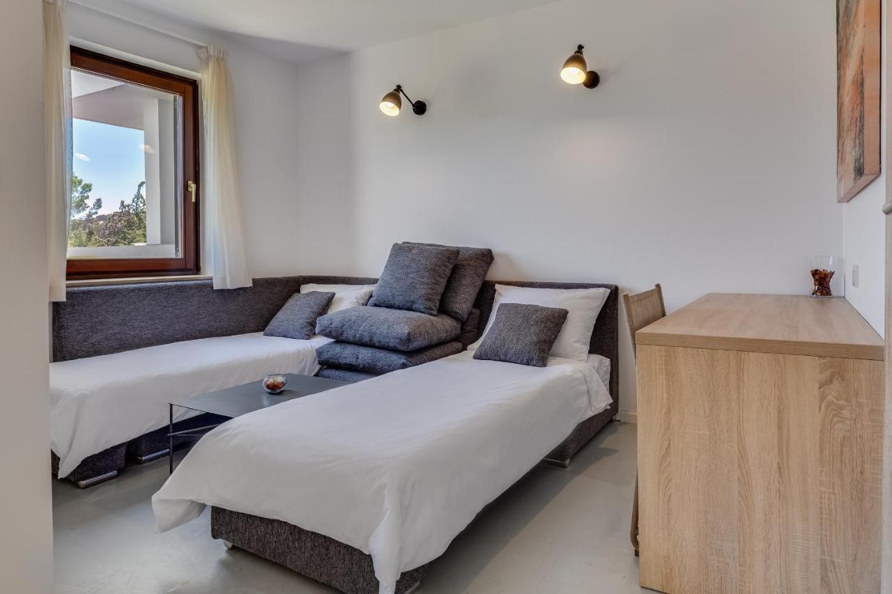 Apartments Jezera Lovisca Eksteriør billede